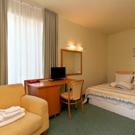 Hotel Benvita 3*